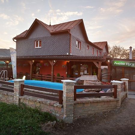 Penzion Tajch ノヴァ・バニャ エクステリア 写真